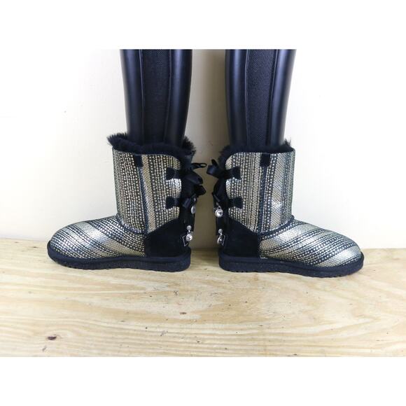 UGG Boots Womens 6 Silver Black Bailey Bling Crystals Shearling Lined Like New - Picture 3 of 9